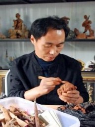 山西非遗传承人孙红斌：“玻璃人”的“泥塑梦”